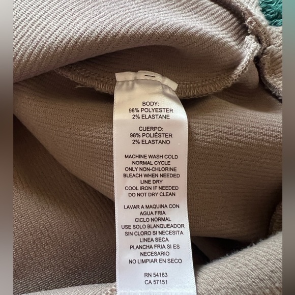 #54. Marc New York Andrew Marc Men's Large V-Neck Pullover Ribbed - Picture 9 of 9